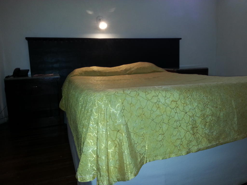 Hotel Isis Buenos Aires Dış mekan fotoğraf
